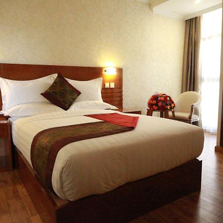 Marcen Addis Hotel Εξωτερικό φωτογραφία