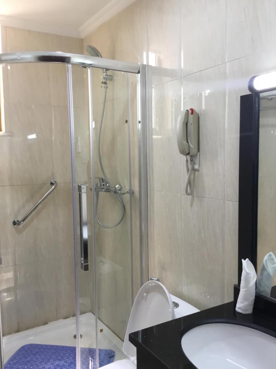 Marcen Addis Hotel Εξωτερικό φωτογραφία