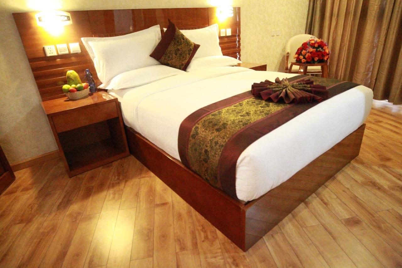 Marcen Addis Hotel Εξωτερικό φωτογραφία