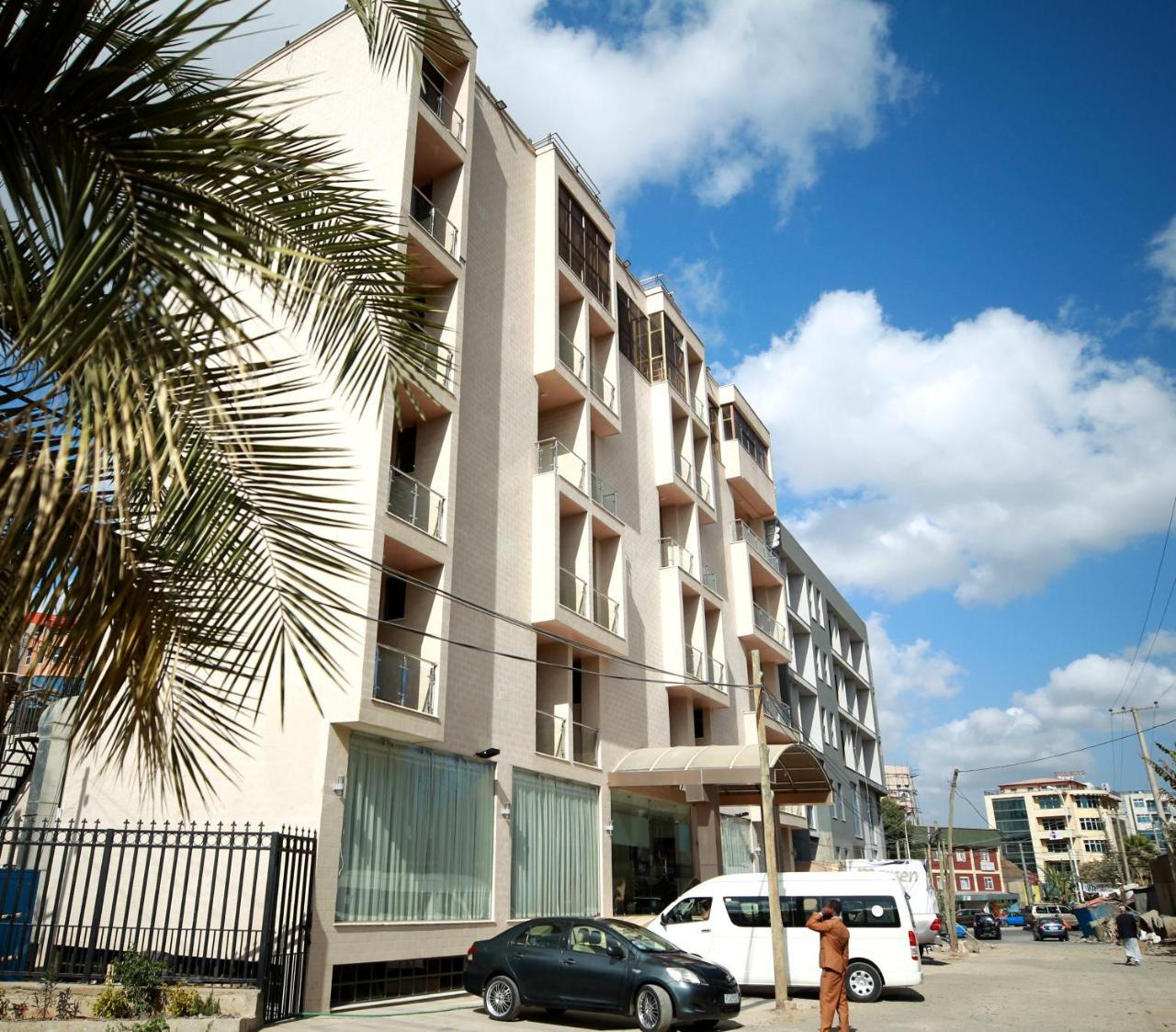 Marcen Addis Hotel Εξωτερικό φωτογραφία